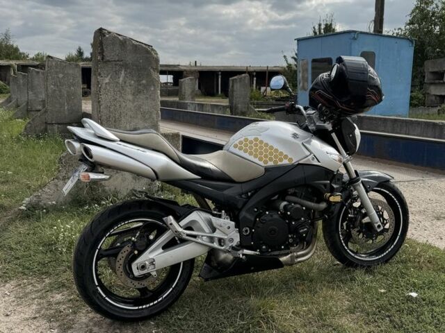 Сузукі GSR 400, об'ємом двигуна 100 л та пробігом 0 тис. км за 4000 $, фото 1 на Automoto.ua
