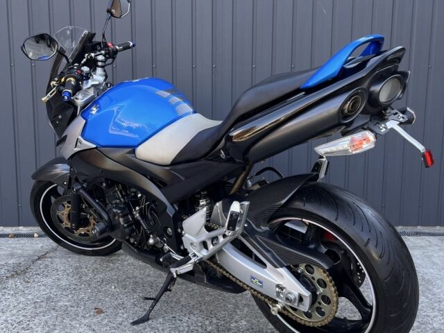 Сузукі GSR 400, об'ємом двигуна 0.4 л та пробігом 0 тис. км за 4400 $, фото 4 на Automoto.ua