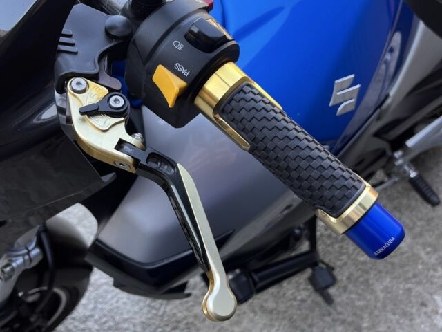 Сузукі GSR 400, об'ємом двигуна 0.4 л та пробігом 0 тис. км за 4400 $, фото 9 на Automoto.ua