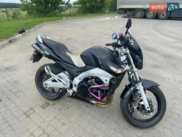 Сузуки GSR 400 2006 в Радивилове на Automoto.ua Серый Сузуки GSR 400, объемом двигателя 0 л и пробегом 52 тыс. км за 3800 $, фото 1 на Automoto.ua