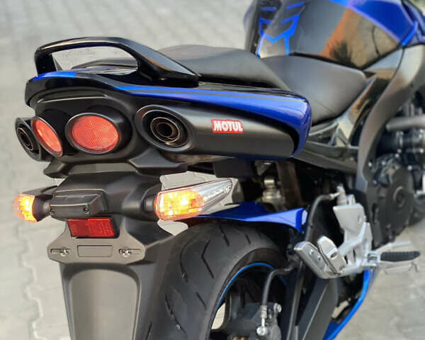 Синий Сузуки GSR 400, объемом двигателя 0.4 л и пробегом 28 тыс. км за 4600 $, фото 3 на Automoto.ua