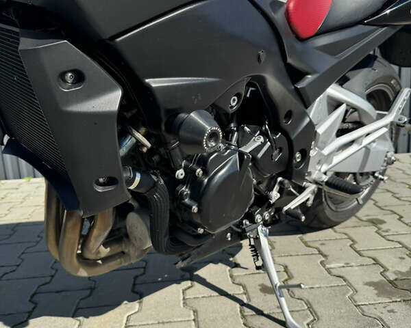 Белый Сузуки GSR 600, объемом двигателя 0.6 л и пробегом 38 тыс. км за 5300 $, фото 6 на Automoto.ua