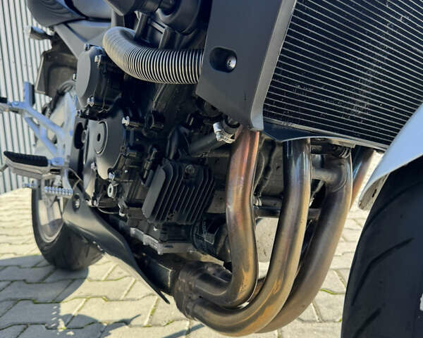 Белый Сузуки GSR 600, объемом двигателя 0.6 л и пробегом 38 тыс. км за 5300 $, фото 5 на Automoto.ua