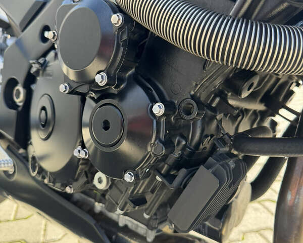 Белый Сузуки GSR 600, объемом двигателя 0.6 л и пробегом 38 тыс. км за 5300 $, фото 10 на Automoto.ua