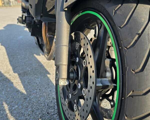 Чорний Сузукі GSR 600, об'ємом двигуна 0.6 л та пробігом 55 тис. км за 5000 $, фото 9 на Automoto.ua