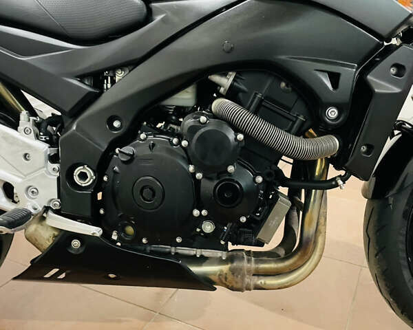 Черный Сузуки GSR 600, объемом двигателя 0.6 л и пробегом 50 тыс. км за 5600 $, фото 20 на Automoto.ua
