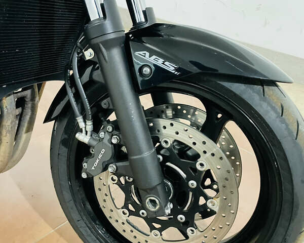 Черный Сузуки GSR 600, объемом двигателя 0.6 л и пробегом 50 тыс. км за 5600 $, фото 21 на Automoto.ua