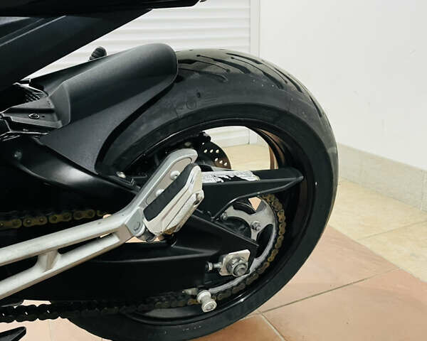 Черный Сузуки GSR 600, объемом двигателя 0.6 л и пробегом 50 тыс. км за 5600 $, фото 7 на Automoto.ua