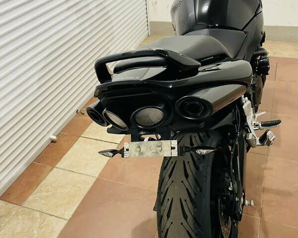 Черный Сузуки GSR 600, объемом двигателя 0.6 л и пробегом 50 тыс. км за 5600 $, фото 19 на Automoto.ua
