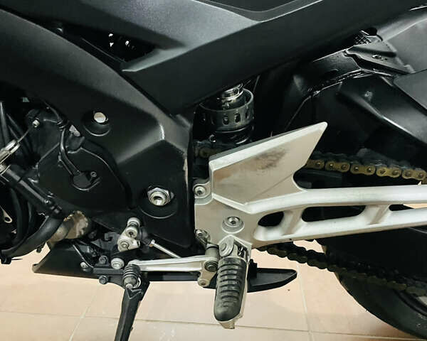 Черный Сузуки GSR 600, объемом двигателя 0.6 л и пробегом 50 тыс. км за 5600 $, фото 6 на Automoto.ua