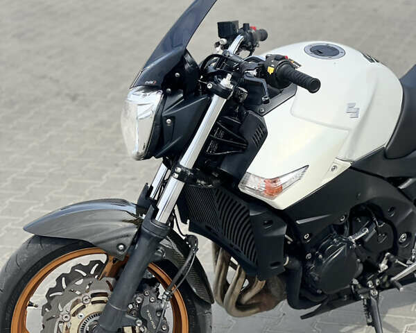 Черный Сузуки GSR 600, объемом двигателя 0.6 л и пробегом 27 тыс. км за 5682 $, фото 9 на Automoto.ua