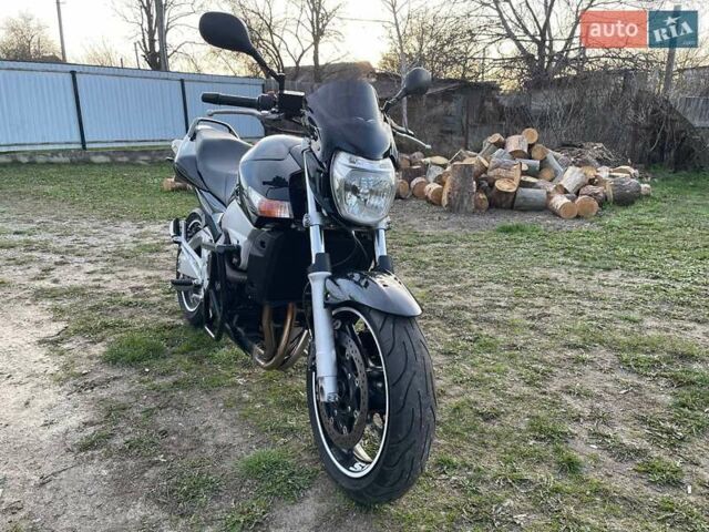 Черный Сузуки GSR 600, объемом двигателя 0.6 л и пробегом 43 тыс. км за 5100 $, фото 3 на Automoto.ua