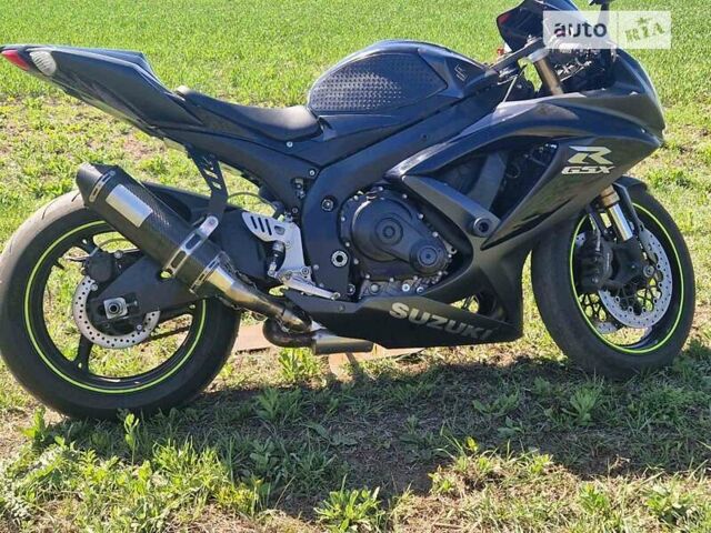 Чорний Сузукі GSR 600, об'ємом двигуна 0 л та пробігом 24 тис. км за 7000 $, фото 13 на Automoto.ua