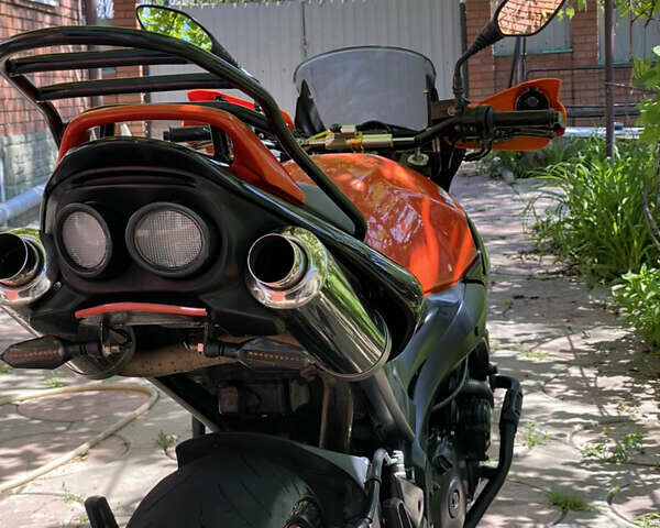Красный Сузуки GSR 600, объемом двигателя 0.6 л и пробегом 62 тыс. км за 3999 $, фото 6 на Automoto.ua