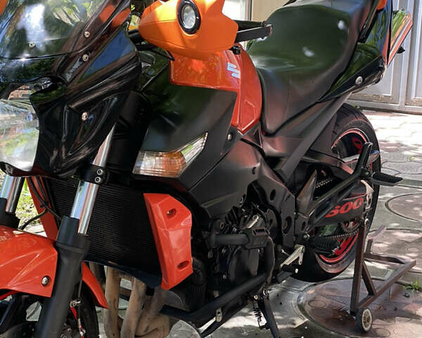 Красный Сузуки GSR 600, объемом двигателя 0.6 л и пробегом 62 тыс. км за 3999 $, фото 9 на Automoto.ua