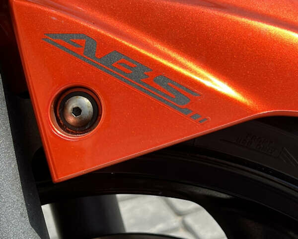 Красный Сузуки GSR 600, объемом двигателя 0.6 л и пробегом 28 тыс. км за 5750 $, фото 14 на Automoto.ua