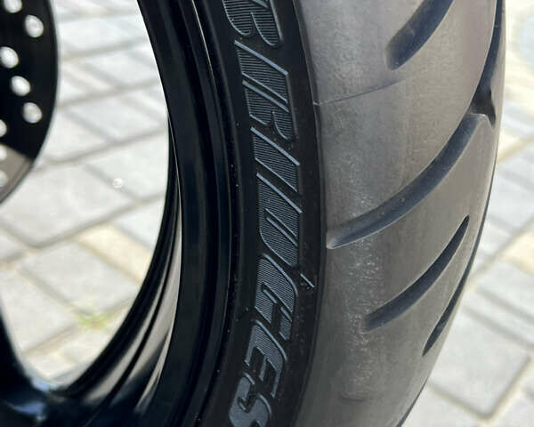 Красный Сузуки GSR 600, объемом двигателя 0.6 л и пробегом 28 тыс. км за 5750 $, фото 26 на Automoto.ua