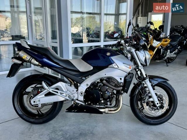 Сузуки GSR 600, объемом двигателя 0.6 л и пробегом 26 тыс. км за 5299 $, фото 1 на Automoto.ua