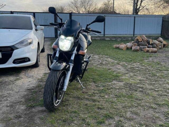 Сузуки GSR 600, объемом двигателя 0.6 л и пробегом 0 тыс. км за 5200 $, фото 4 на Automoto.ua