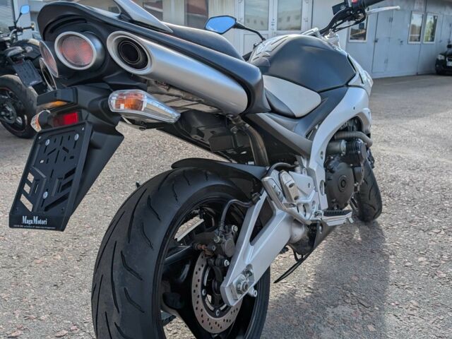 Сузуки GSR 600, объемом двигателя 0.6 л и пробегом 0 тыс. км за 5399 $, фото 5 на Automoto.ua