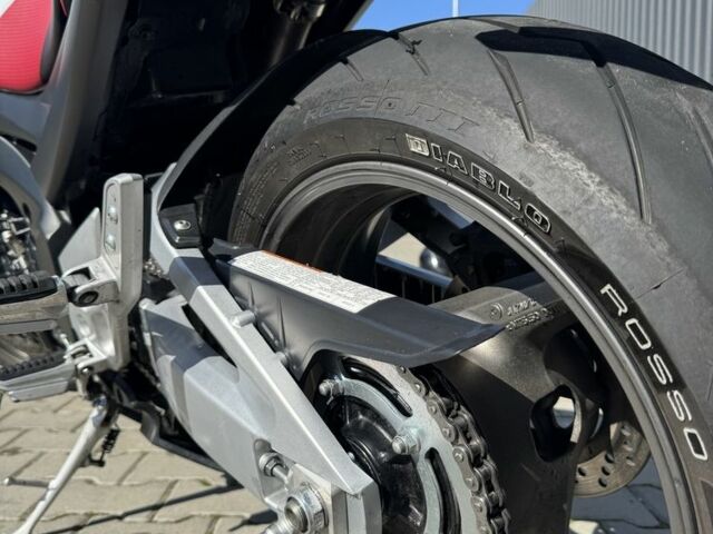 Сузуки GSR 600, объемом двигателя 0.6 л и пробегом 0 тыс. км за 5300 $, фото 4 на Automoto.ua