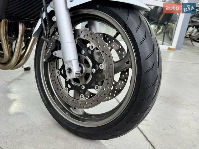 Сузуки GSR 600, объемом двигателя 0.6 л и пробегом 14 тыс. км за 5499 $, фото 5 на Automoto.ua
