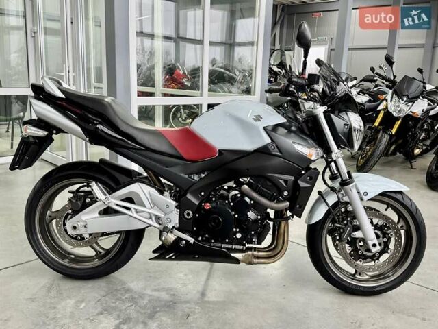Сузуки GSR 600, объемом двигателя 0.6 л и пробегом 14 тыс. км за 5499 $, фото 1 на Automoto.ua