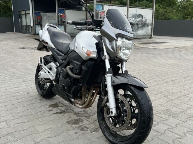 Сузукі GSR 600, об'ємом двигуна 0.6 л та пробігом 0 тис. км за 4800 $, фото 5 на Automoto.ua