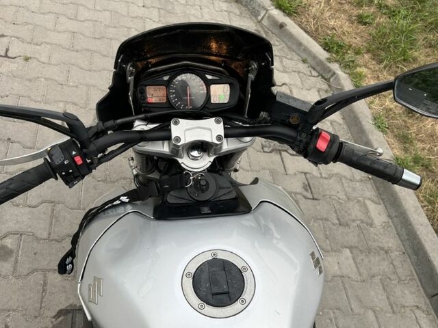 Сузукі GSR 600, об'ємом двигуна 0.6 л та пробігом 0 тис. км за 4800 $, фото 7 на Automoto.ua