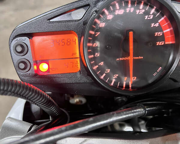 Сузуки GSR 600, объемом двигателя 0.6 л и пробегом 34 тыс. км за 5400 $, фото 8 на Automoto.ua