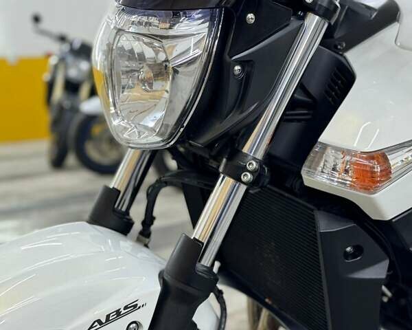 Сузуки GSR 600, объемом двигателя 0 л и пробегом 19 тыс. км за 5500 $, фото 4 на Automoto.ua