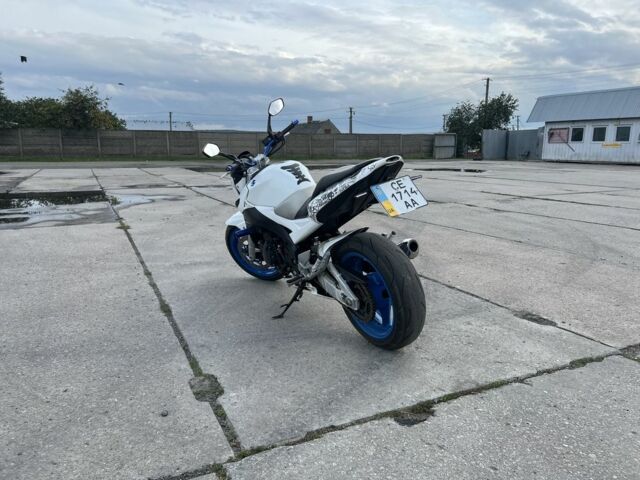 Сузукі GSR 600, об'ємом двигуна 0.6 л та пробігом 0 тис. км за 3000 $, фото 6 на Automoto.ua