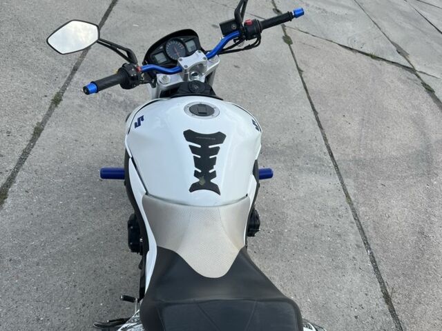 Сузукі GSR 600, об'ємом двигуна 0.6 л та пробігом 0 тис. км за 3000 $, фото 11 на Automoto.ua