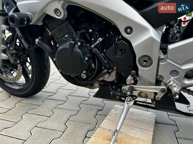Сірий Сузукі GSR 600, об'ємом двигуна 0 л та пробігом 36 тис. км за 4800 $, фото 2 на Automoto.ua