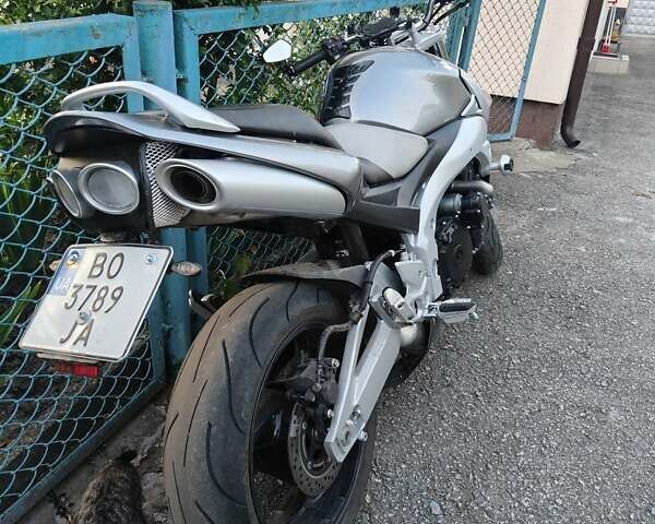 Сірий Сузукі GSR 600, об'ємом двигуна 0 л та пробігом 30 тис. км за 4700 $, фото 1 на Automoto.ua