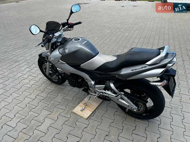 Сірий Сузукі GSR 600, об'ємом двигуна 0 л та пробігом 36 тис. км за 4800 $, фото 3 на Automoto.ua
