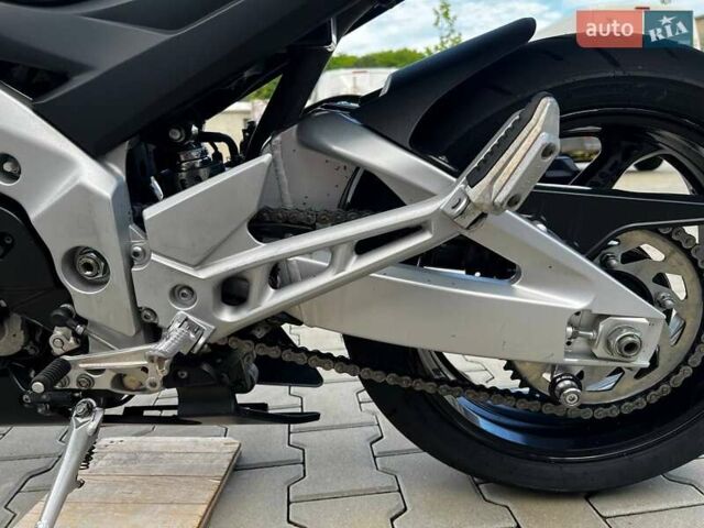 Сірий Сузукі GSR 600, об'ємом двигуна 0 л та пробігом 36 тис. км за 4800 $, фото 1 на Automoto.ua