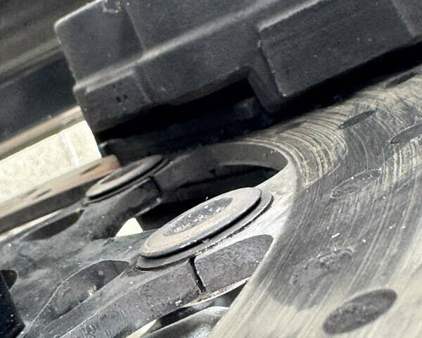 Сірий Сузукі GSR 600, об'ємом двигуна 0.6 л та пробігом 43 тис. км за 5500 $, фото 16 на Automoto.ua