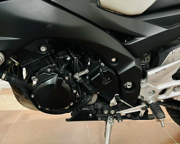 Серый Сузуки GSR 600, объемом двигателя 0.6 л и пробегом 28 тыс. км за 5800 $, фото 33 на Automoto.ua