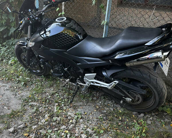 Сірий Сузукі GSR 600, об'ємом двигуна 0.6 л та пробігом 27 тис. км за 5500 $, фото 7 на Automoto.ua