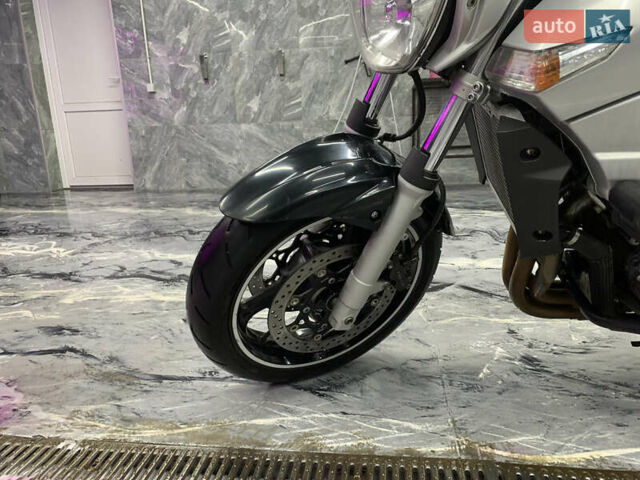 Синій Сузукі GSR 600, об'ємом двигуна 0.6 л та пробігом 57 тис. км за 4550 $, фото 10 на Automoto.ua