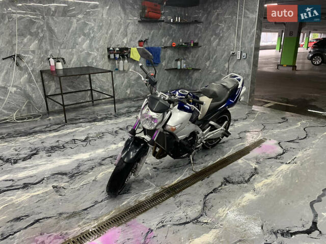 Синій Сузукі GSR 600, об'ємом двигуна 0.6 л та пробігом 57 тис. км за 4550 $, фото 6 на Automoto.ua