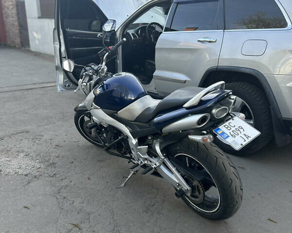 Синій Сузукі GSR 600, об'ємом двигуна 0.6 л та пробігом 57 тис. км за 4550 $, фото 1 на Automoto.ua