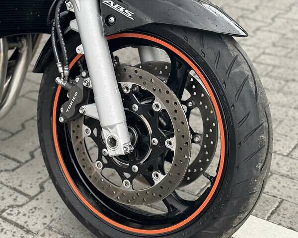 Синий Сузуки GSR 600, объемом двигателя 0.6 л и пробегом 29 тыс. км за 5299 $, фото 16 на Automoto.ua