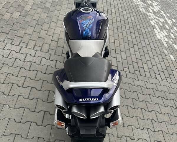 Синий Сузуки GSR 600, объемом двигателя 0.6 л и пробегом 29 тыс. км за 5299 $, фото 7 на Automoto.ua
