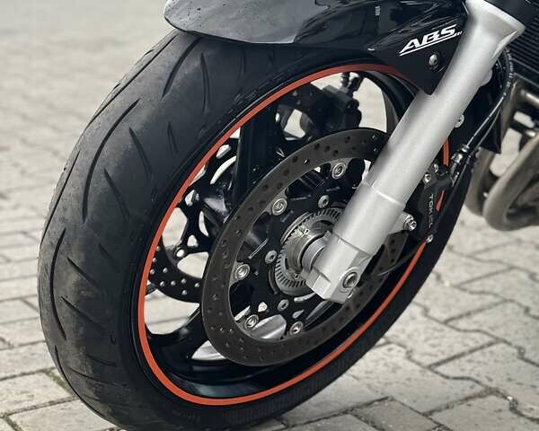 Синий Сузуки GSR 600, объемом двигателя 0.6 л и пробегом 29 тыс. км за 5299 $, фото 17 на Automoto.ua