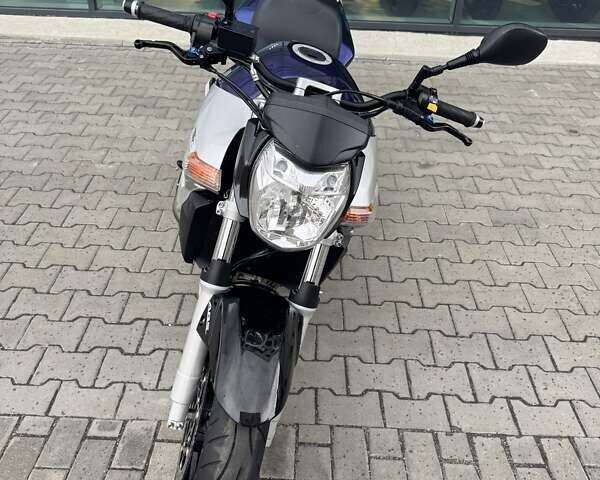 Синий Сузуки GSR 600, объемом двигателя 0.6 л и пробегом 29 тыс. км за 5299 $, фото 1 на Automoto.ua