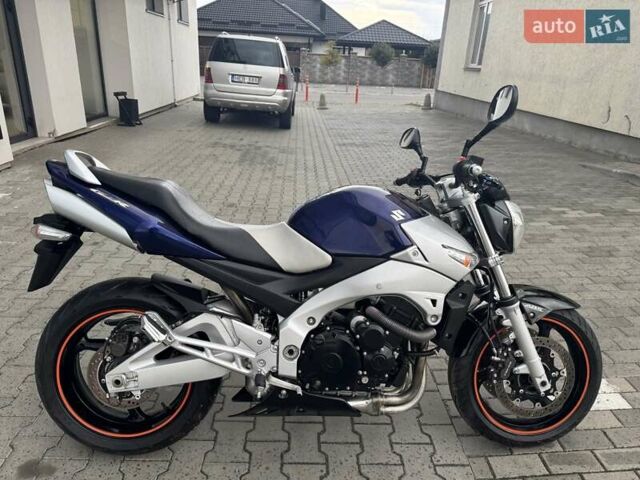 Синий Сузуки GSR 600, объемом двигателя 0.6 л и пробегом 29 тыс. км за 5299 $, фото 10 на Automoto.ua