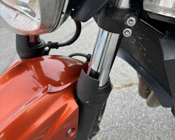 Оранжевый Сузуки GSR 600, объемом двигателя 0.6 л и пробегом 43 тыс. км за 5000 $, фото 11 на Automoto.ua