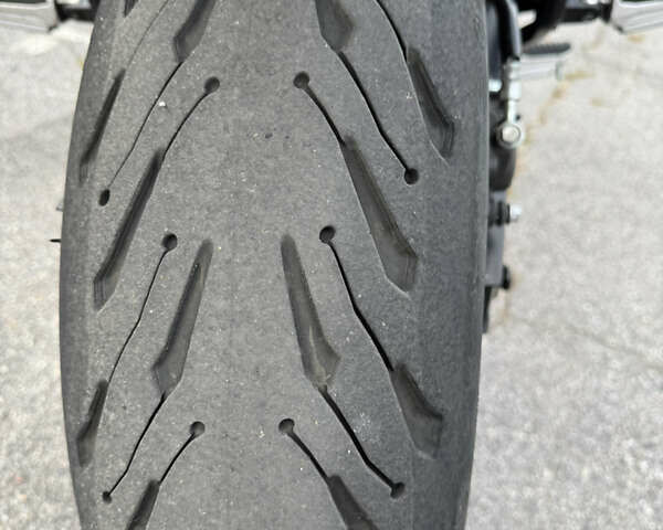 Оранжевый Сузуки GSR 600, объемом двигателя 0.6 л и пробегом 43 тыс. км за 5000 $, фото 6 на Automoto.ua